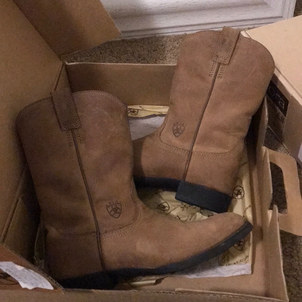 Ariat Cowgirl Boots